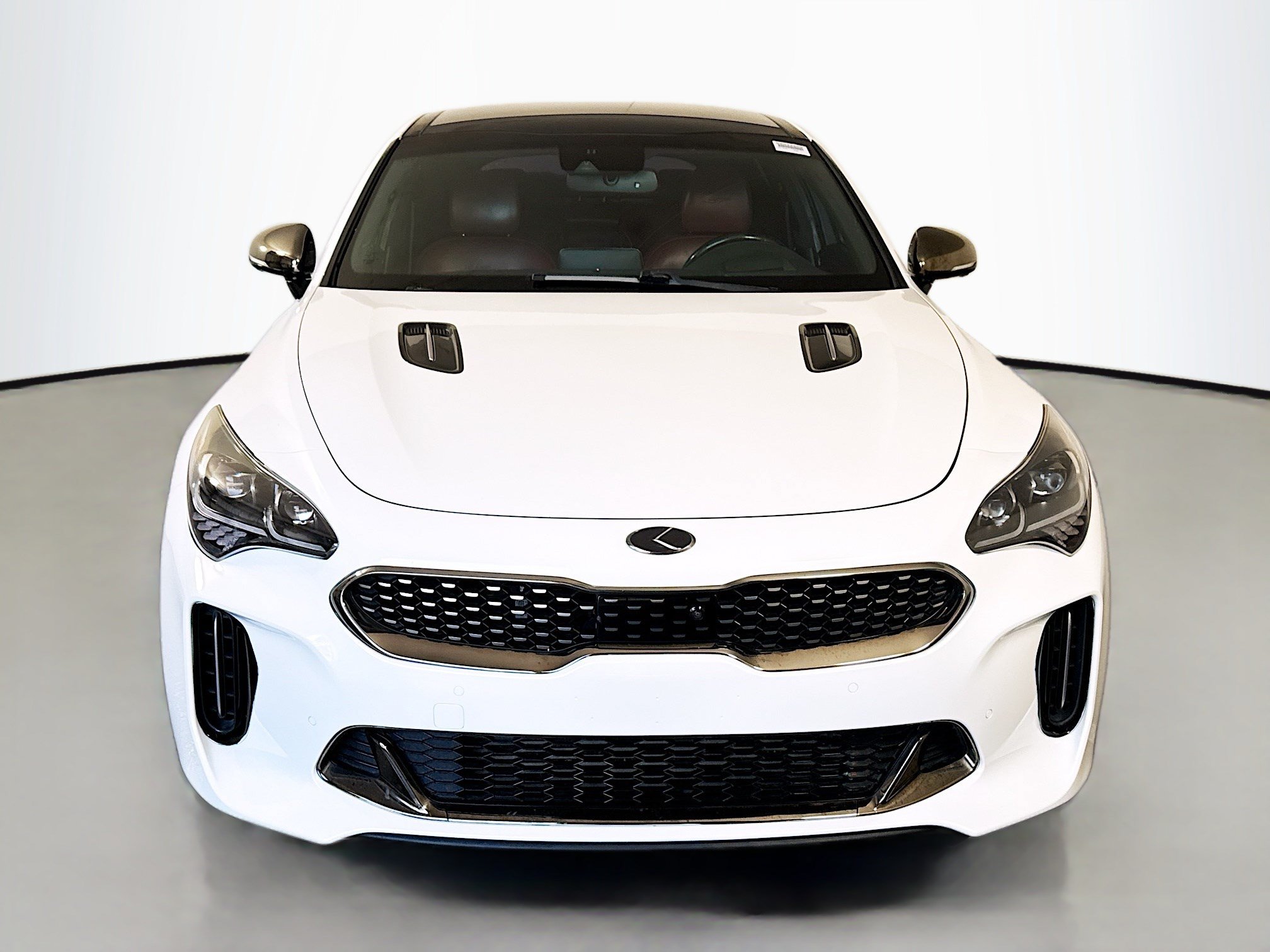 Used 2019 Kia Stinger GT2 AWD/4WD image 2