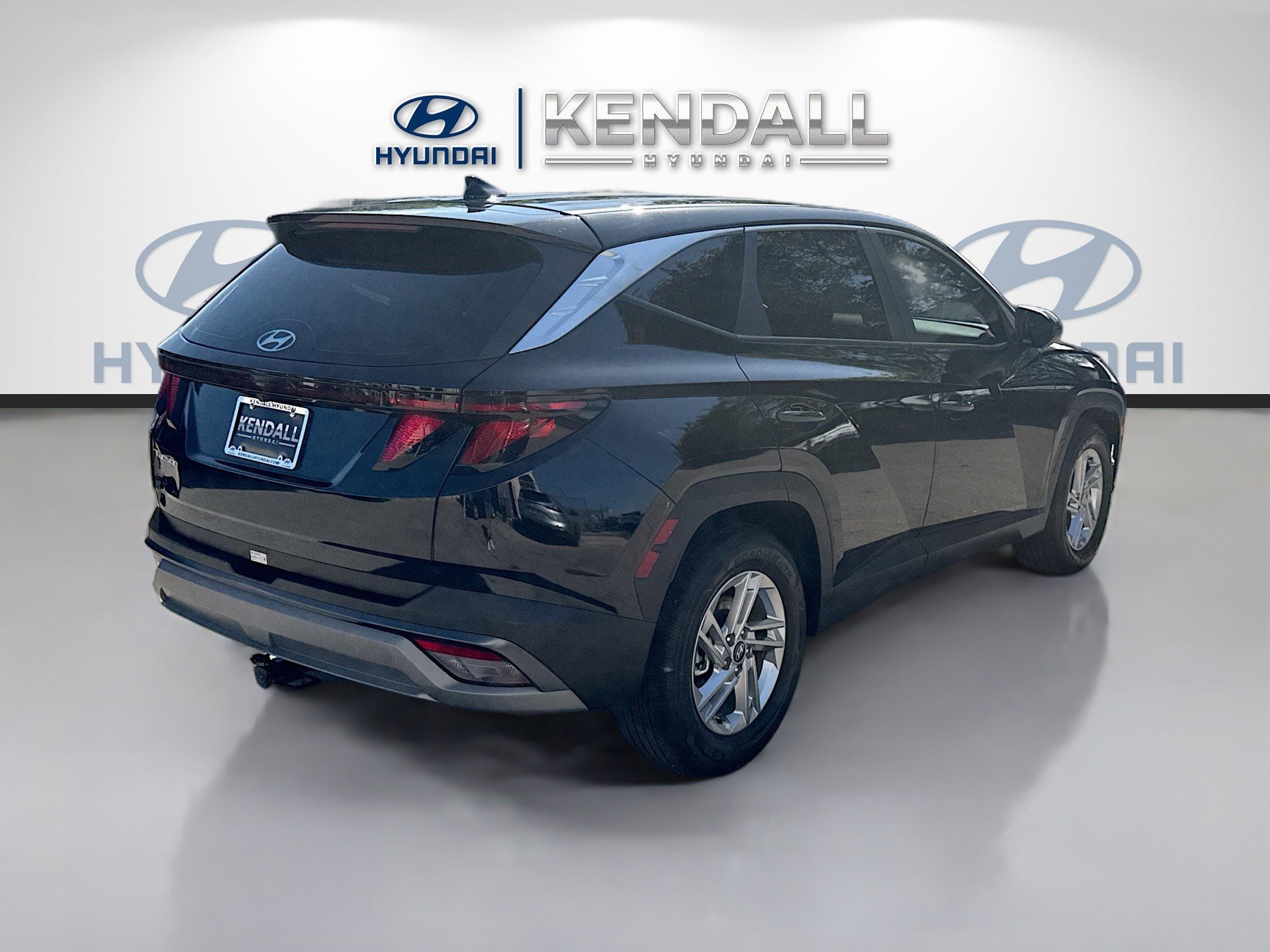 Used 2025 Hyundai Tucson SE image 6