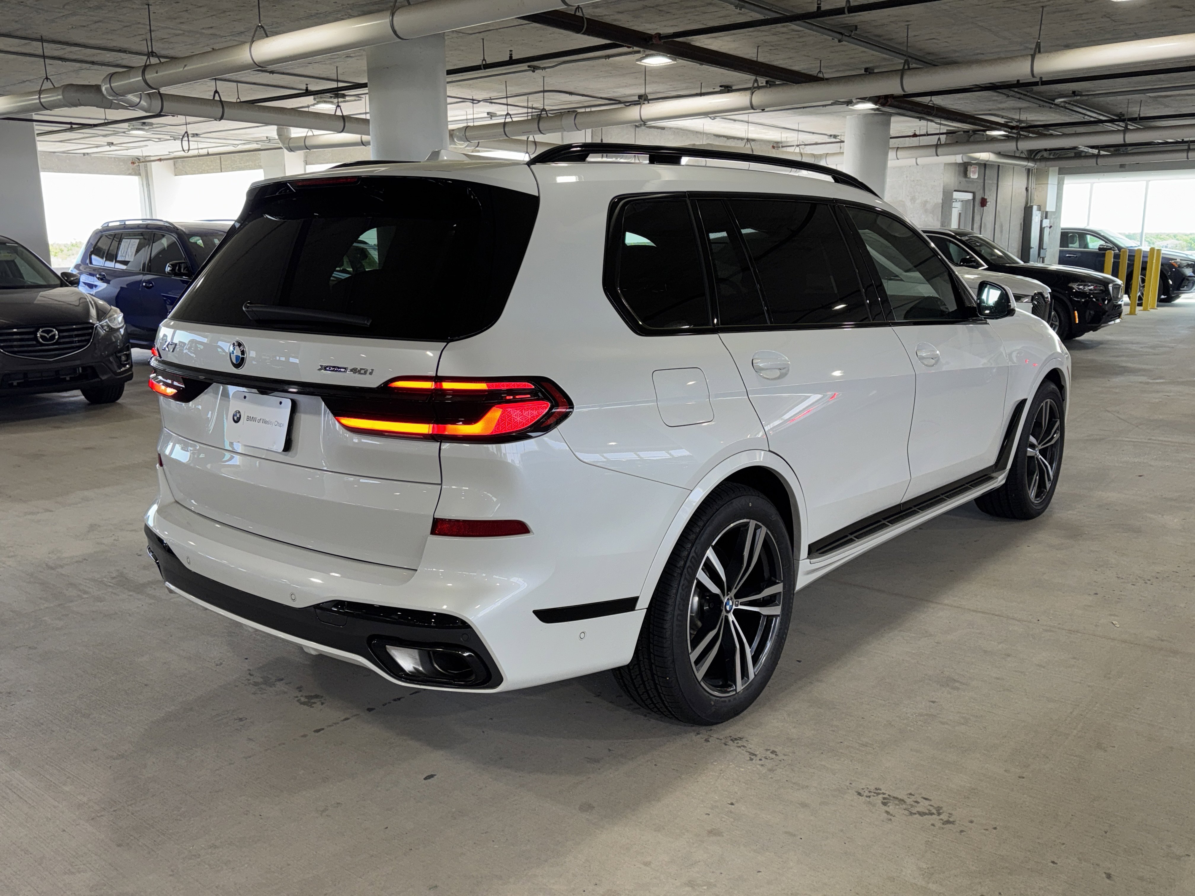 Used 2026 BMW X7 xDrive40i image 8