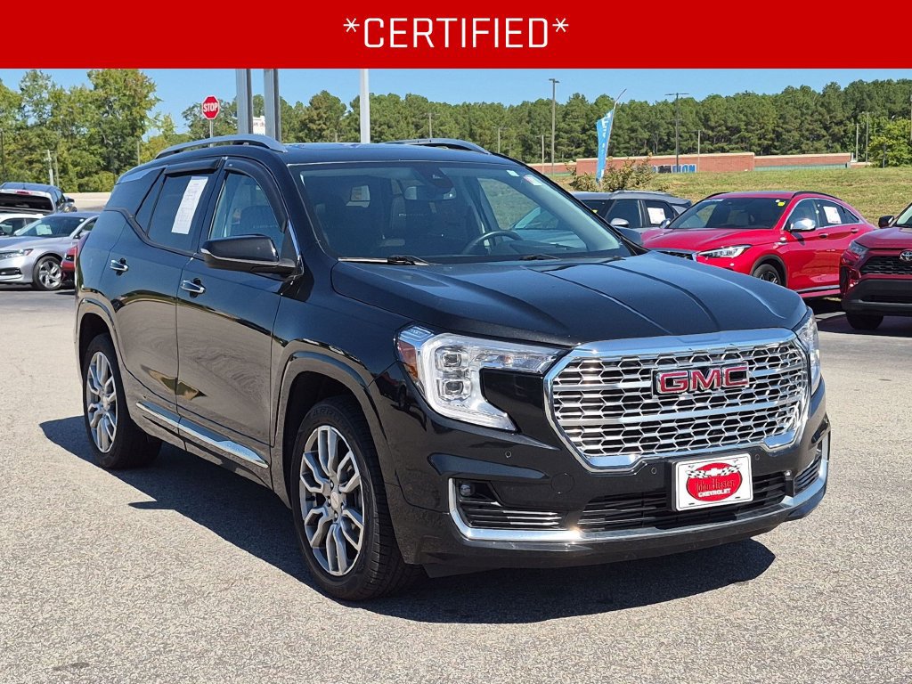 Used 2022 GMC Terrain Denali AWD/4WD image 2