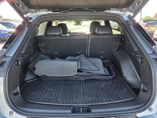 Certified 2024 Chevrolet Equinox EV LT FWD image 10