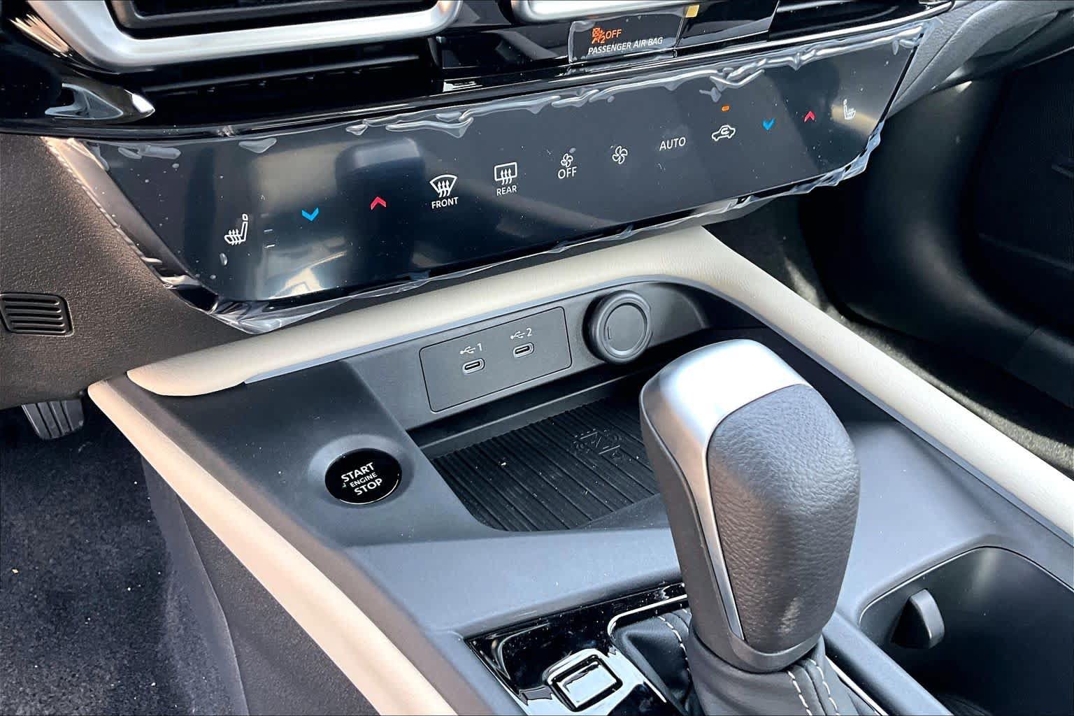 New 2026 Nissan Sentra SL w/ Floor Mat Package FWD image 14