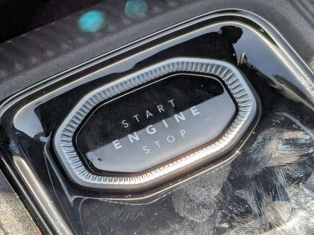 New 2026 Jeep Cherokee Overland image 30