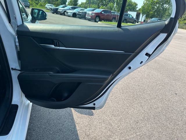 Used 2021 Toyota Camry LE FWD image 22