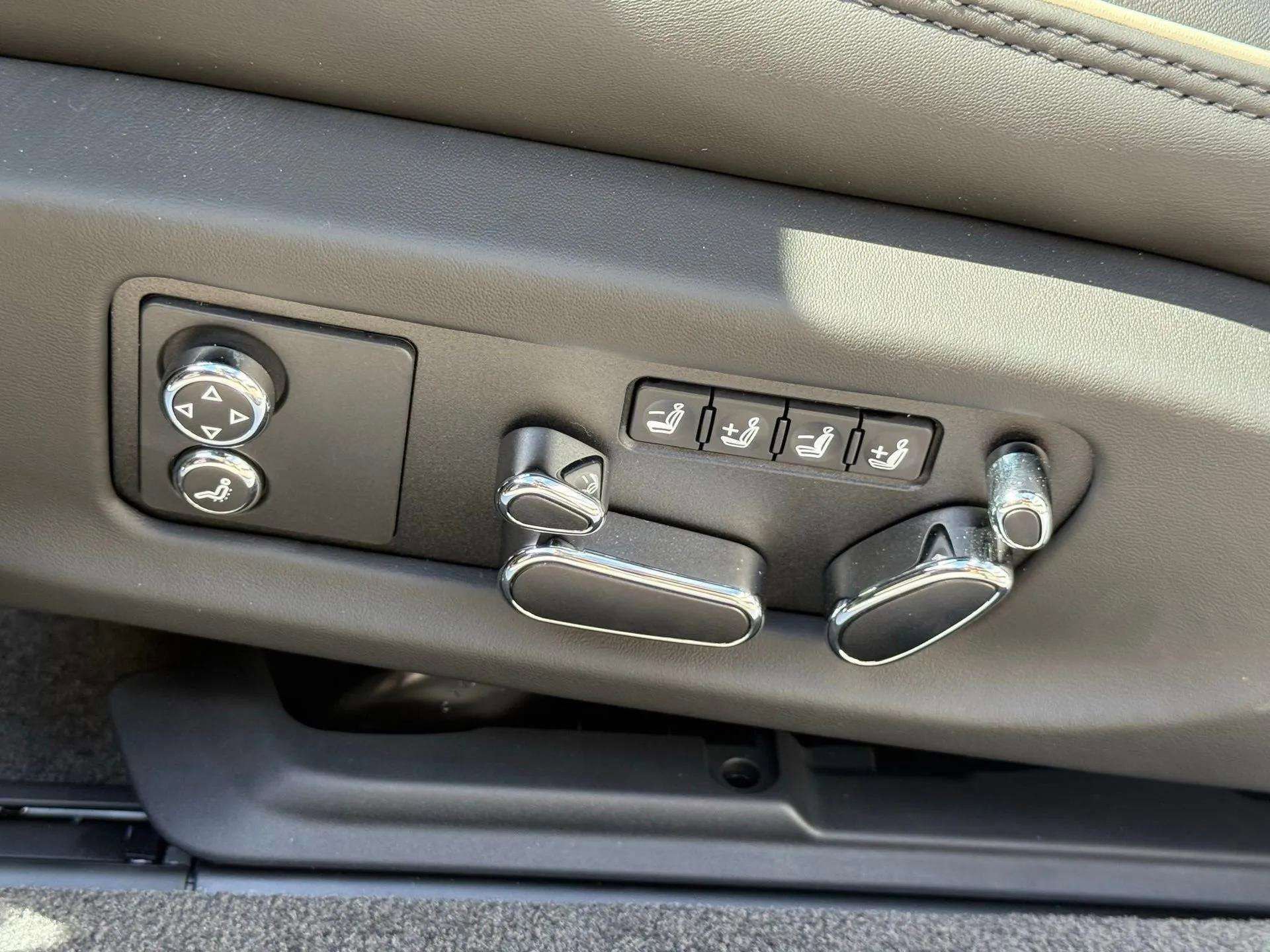 New 2026 Bentley Continental GT AWD/4WD image 52