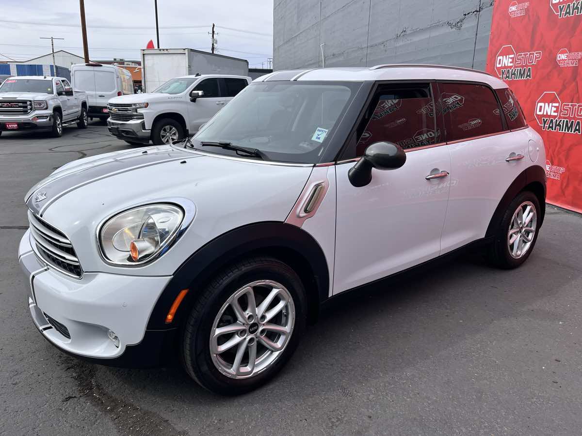 Used 2015 MINI Cooper Countryman FWD image 3