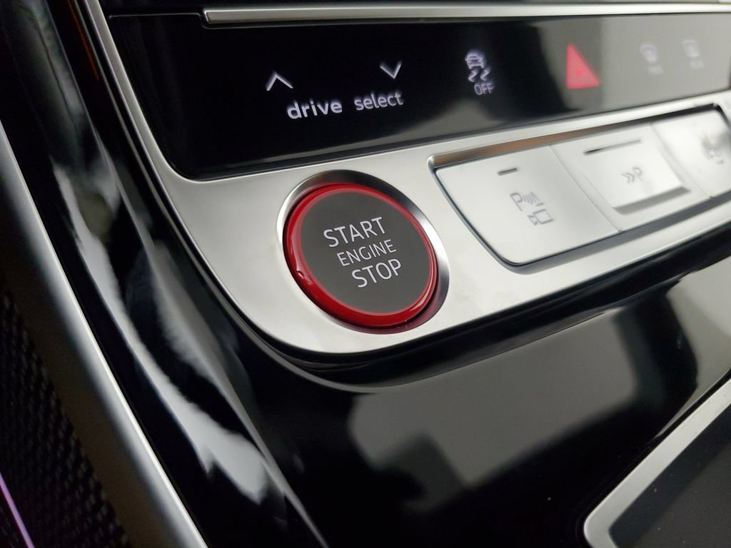 New 2026 Audi S8 AWD/4WD image 32