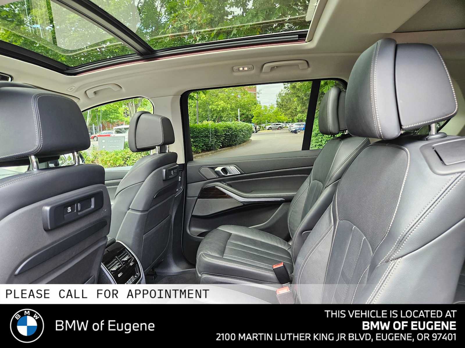Used 2019 BMW X7 xDrive50i w/ Cold Weather Package AWD/4WD image 20