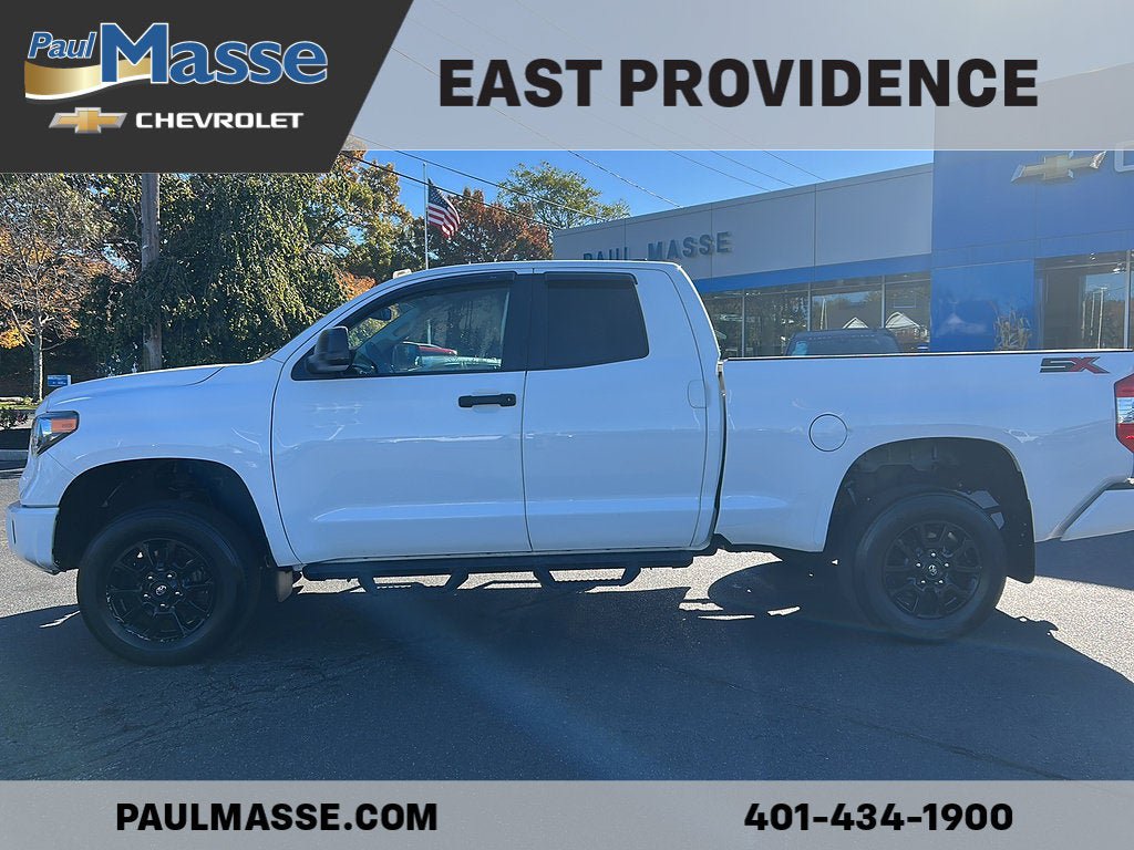 Used 2021 Toyota Tundra SR5 w/ SX Package AWD/4WD image 9