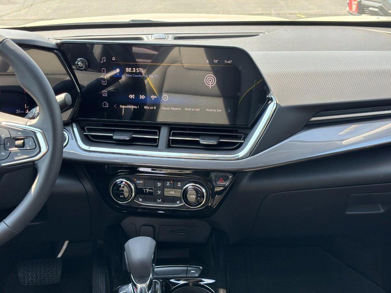 New 2026 Chevrolet Trax ACTIV w/ Sunroof Package image 8
