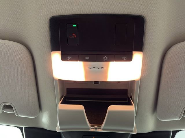 Used 2024 Nissan Pathfinder SV image 37