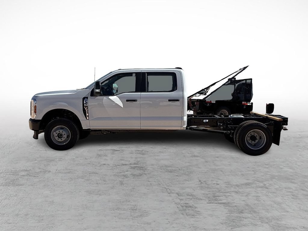 New 2026 Ford F350 XL AWD/4WD image 6