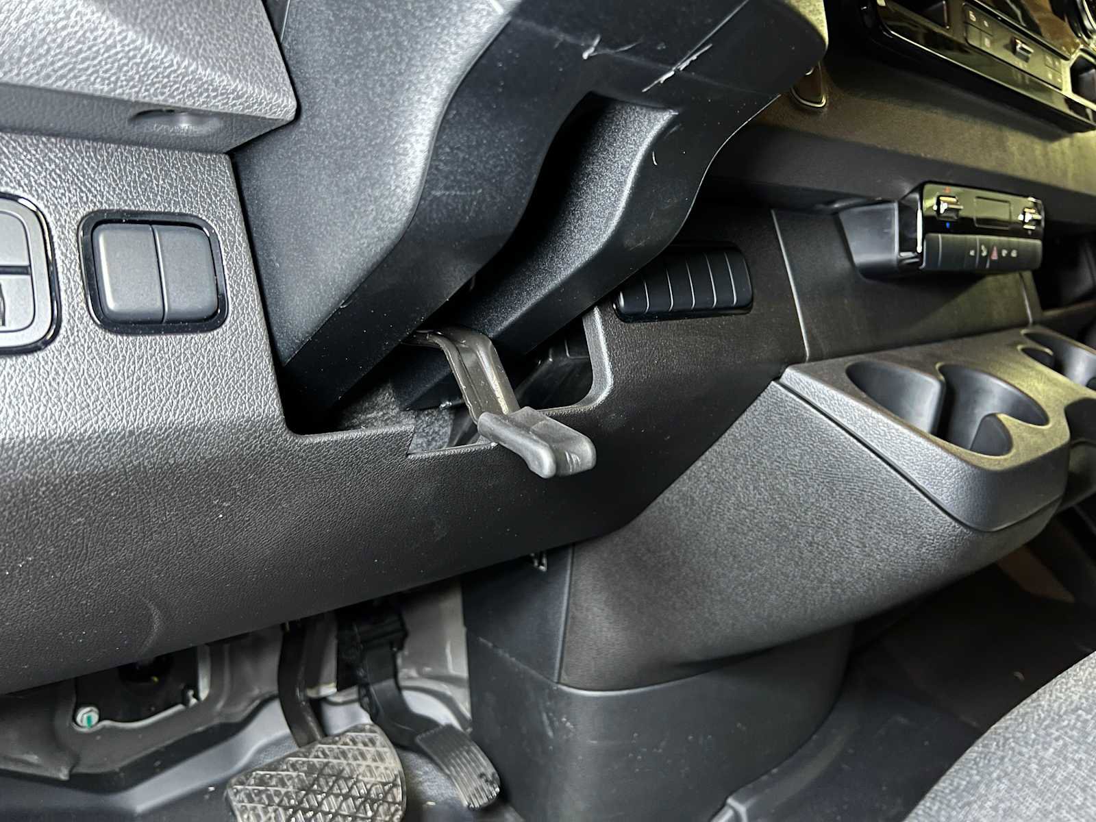 Used 2025 Mercedes-Benz Sprinter 2500 image 21