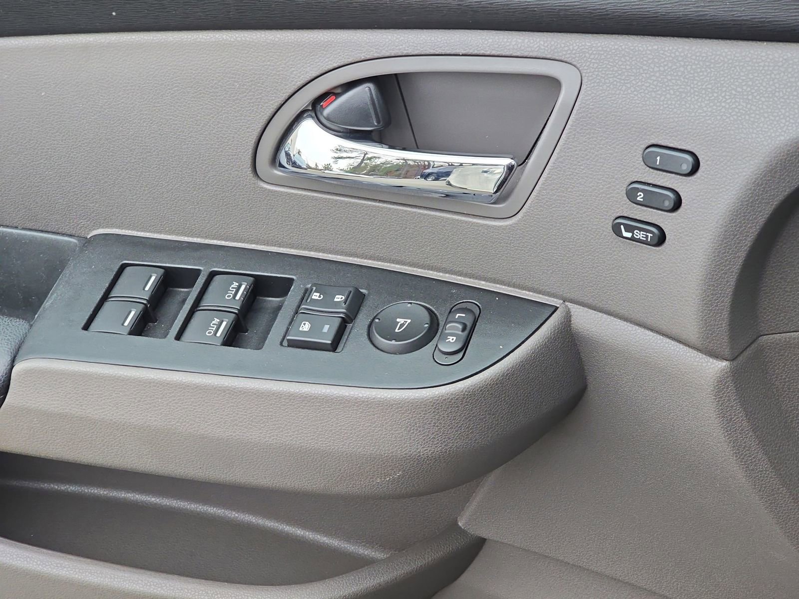 Used 2016 Honda Odyssey Touring image 37