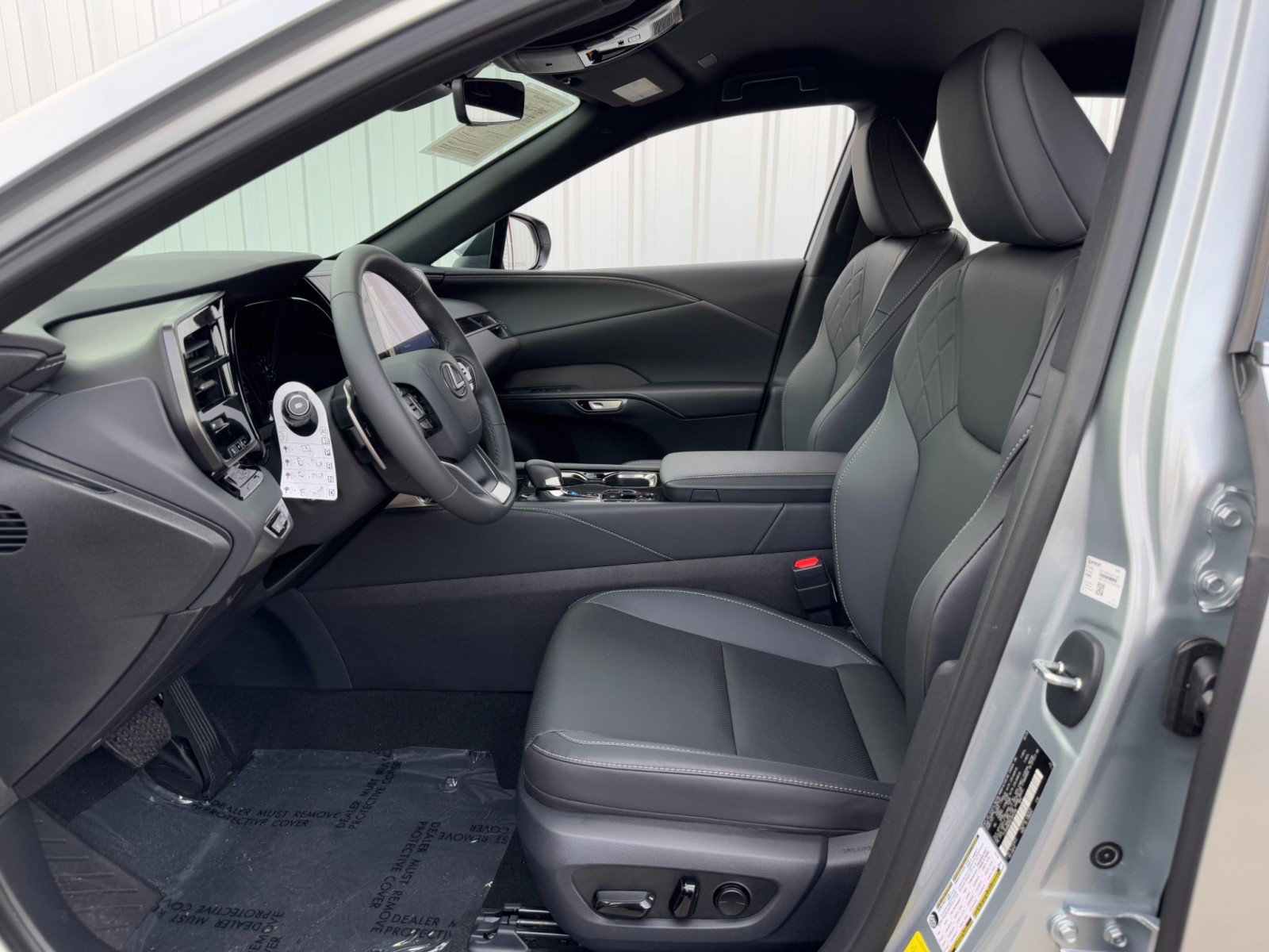 Used 2025 Lexus RX 350 FWD image 16