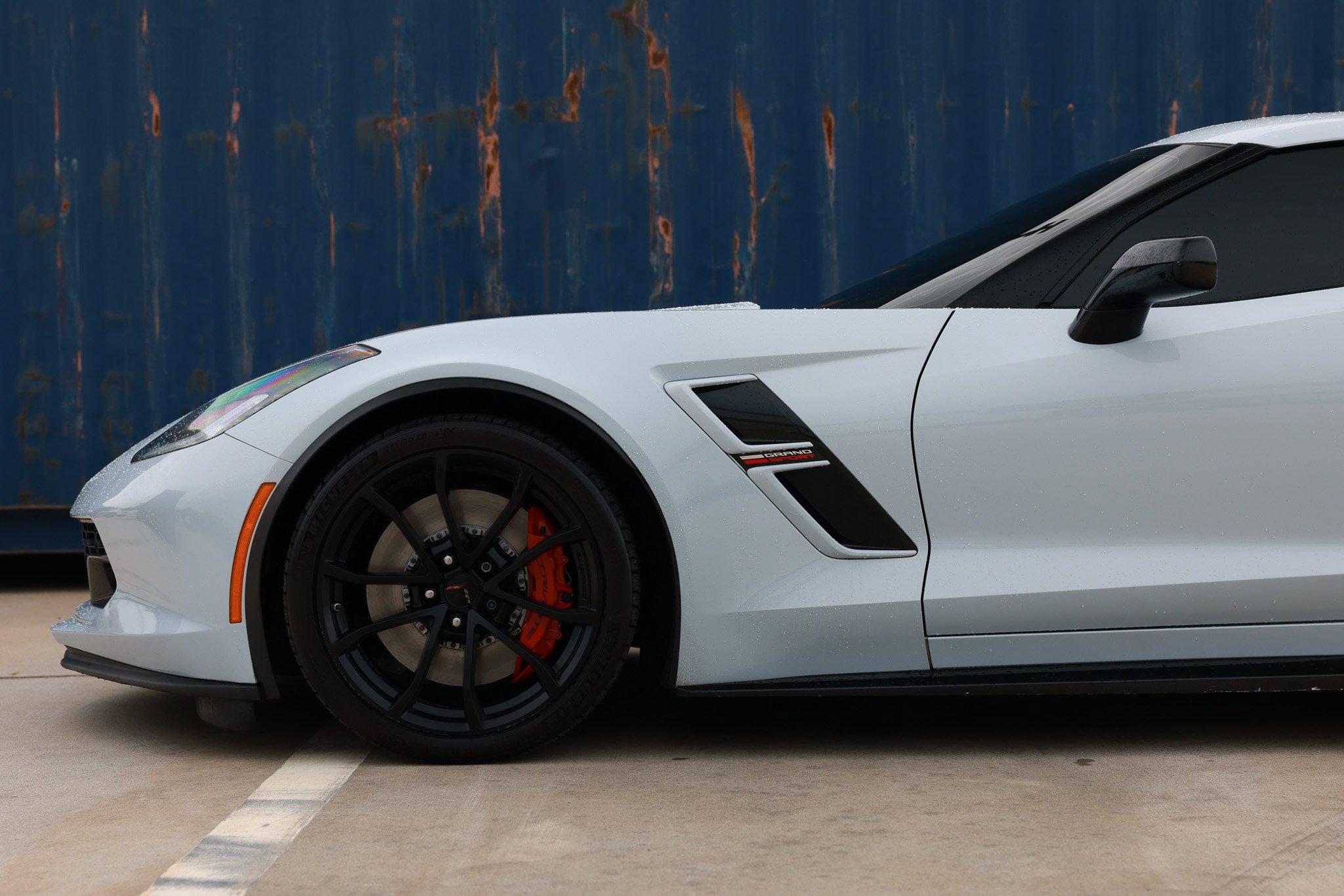 Used 2019 Chevrolet Corvette Grand Sport w/ Carbon Flash Badge Package RWD image 25