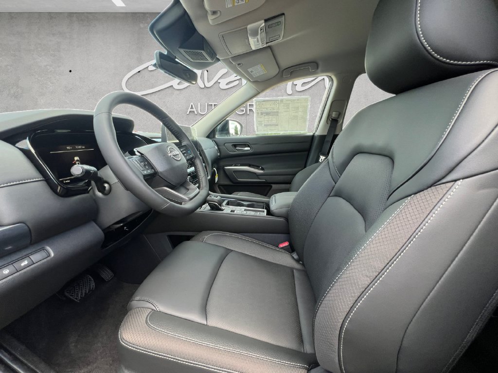 New 2026 Nissan Pathfinder SL w/ Cargo Package FWD image 20