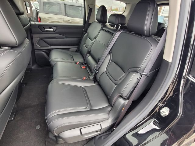 New 2026 Nissan Armada SV image 6