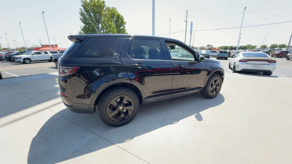 Used 2023 Land Rover Discovery Sport S AWD/4WD image 8