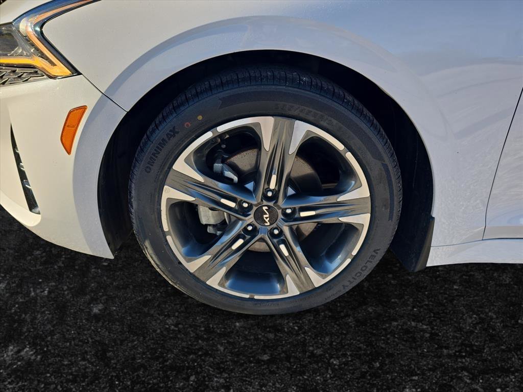 Used 2022 Kia K5 EX w/ EX Premium Package image 9