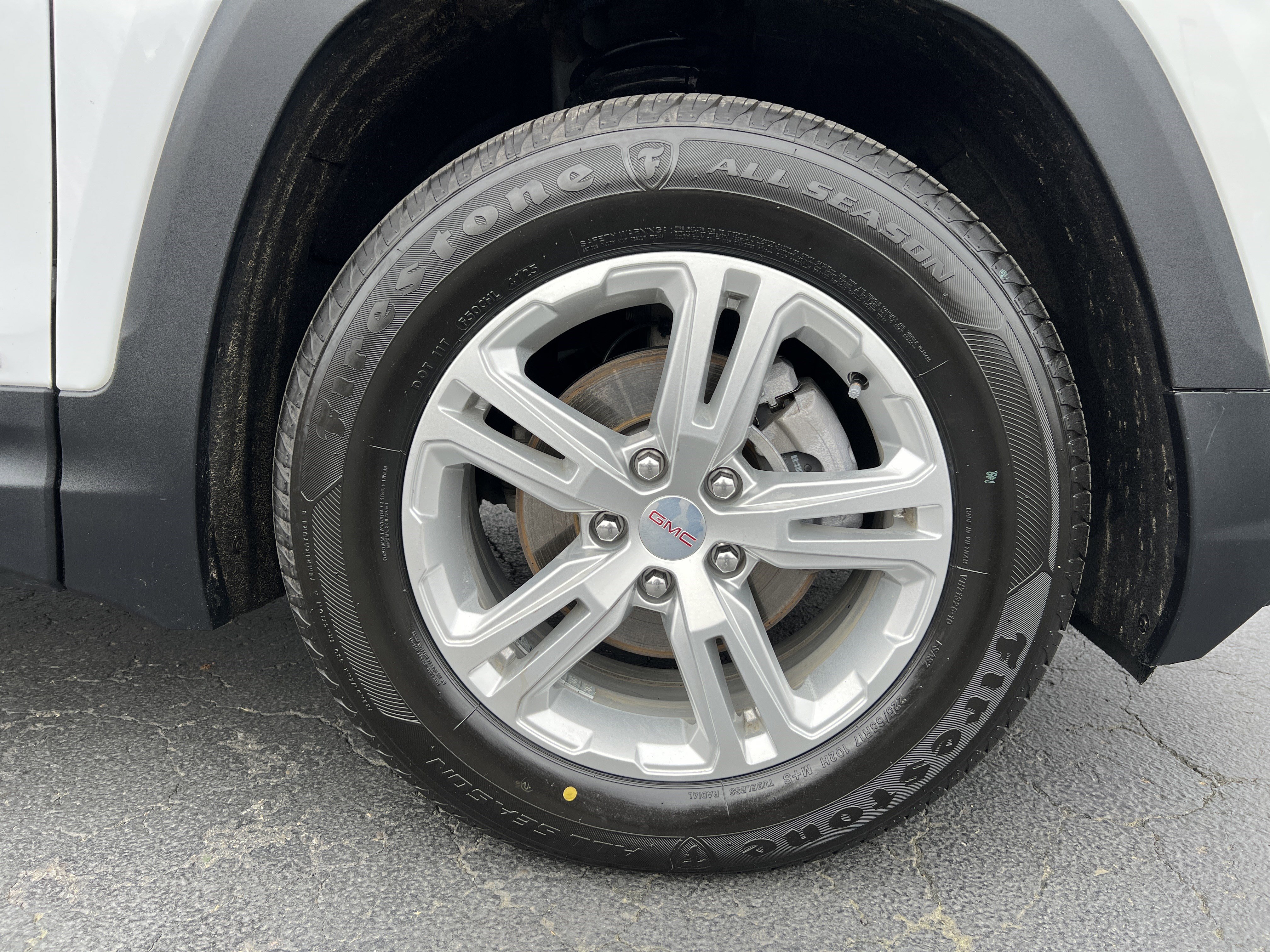 Used 2024 GMC Terrain SLE AWD/4WD image 11