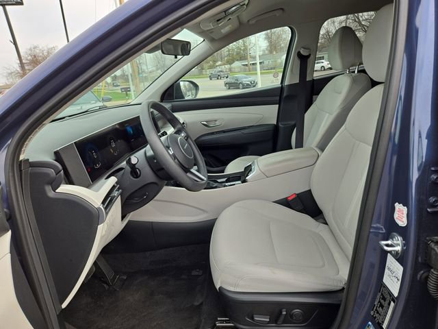 Certified 2025 Hyundai Tucson SEL image 23