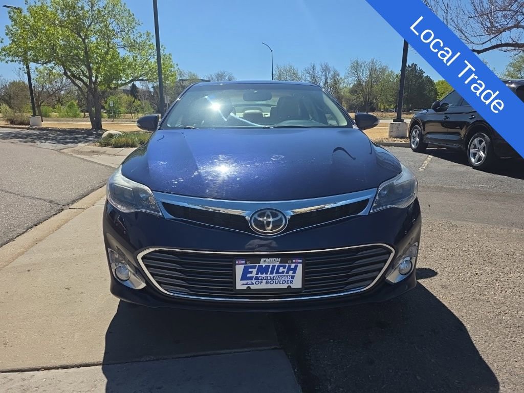 Used 2013 Toyota Avalon Limited w/ Technology Pkg FWD image 8