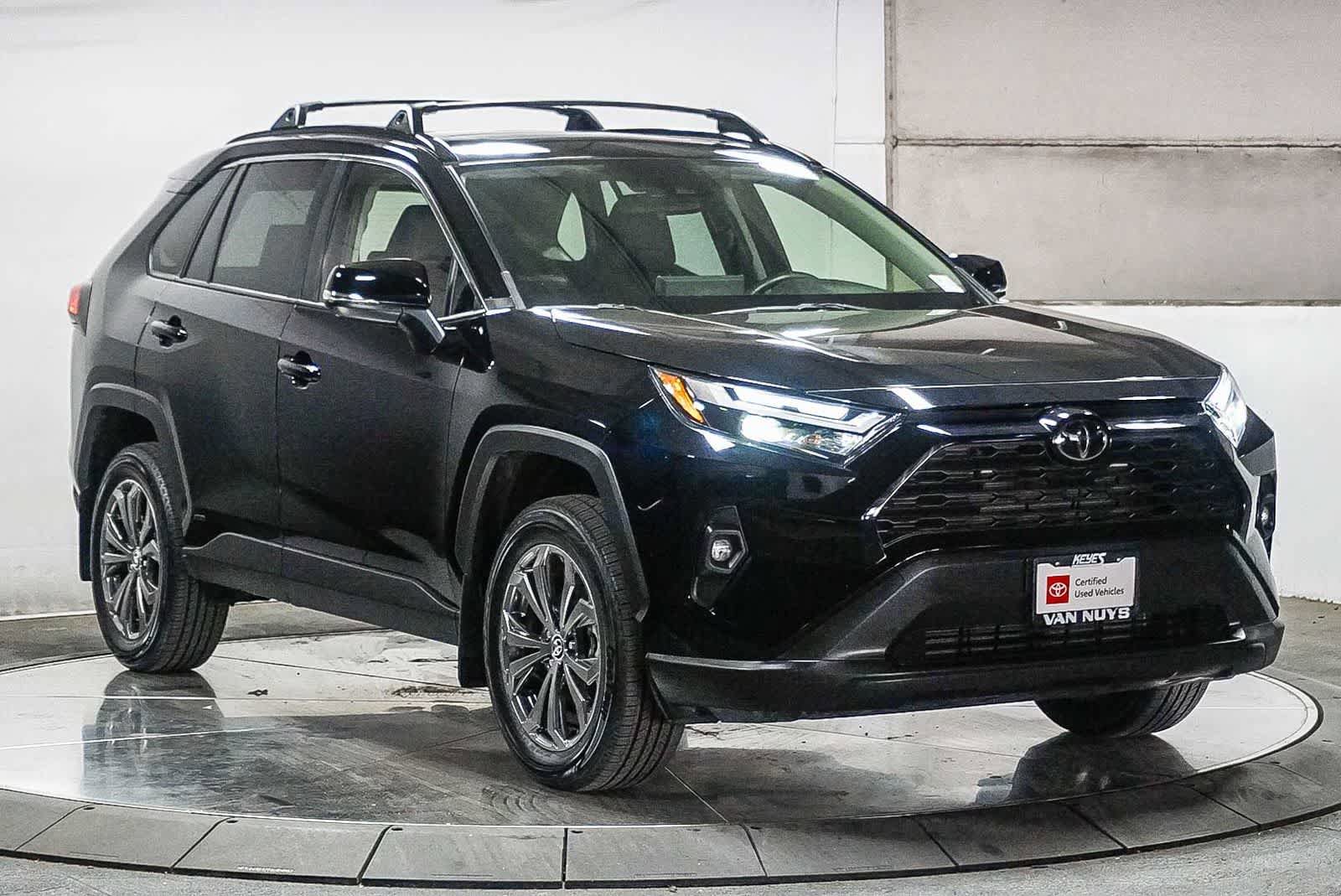 Certified 2025 Toyota RAV4 XLE Premium w/ Weather Package AWD/4WD image 4