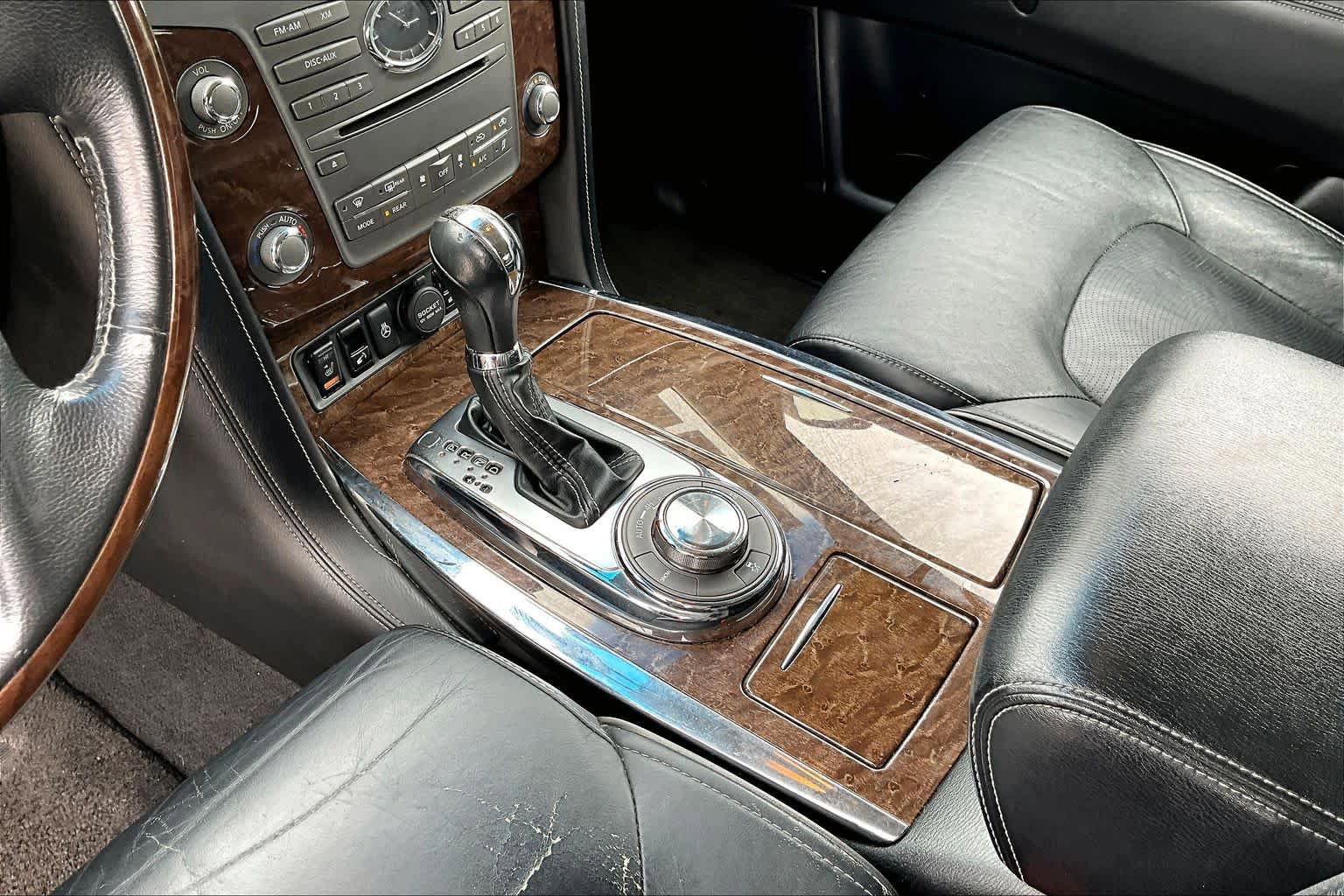 Used 2015 INFINITI QX80 4WD w/ Theater Package image 17
