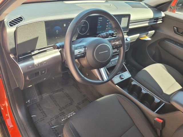 Used 2025 Hyundai Kona SEL AWD/4WD image 9