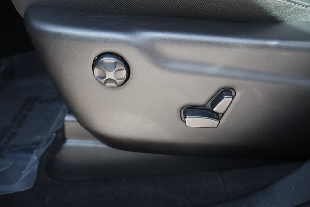 Used 2024 Dodge Durango GT RWD image 11