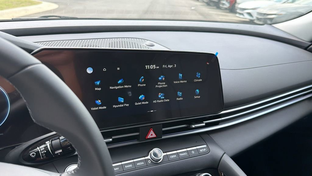 New 2026 Hyundai Elantra Limited image 25