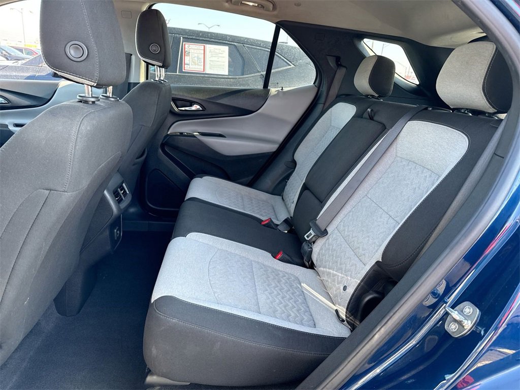 Used 2022 Chevrolet Equinox LS w/ LS Convenience Package image 23