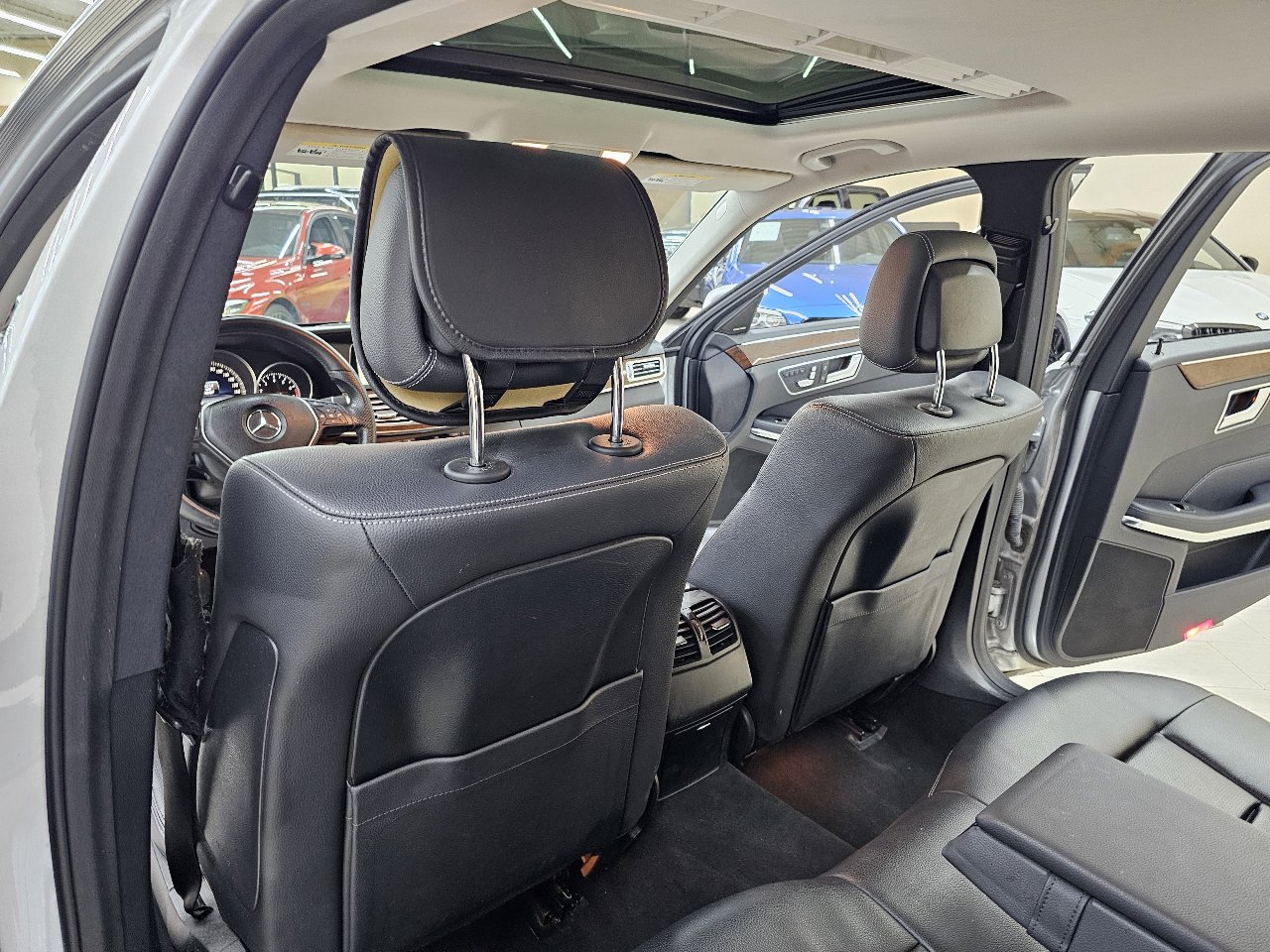 Used 2014 Mercedes-Benz E 350 Sedan image 27