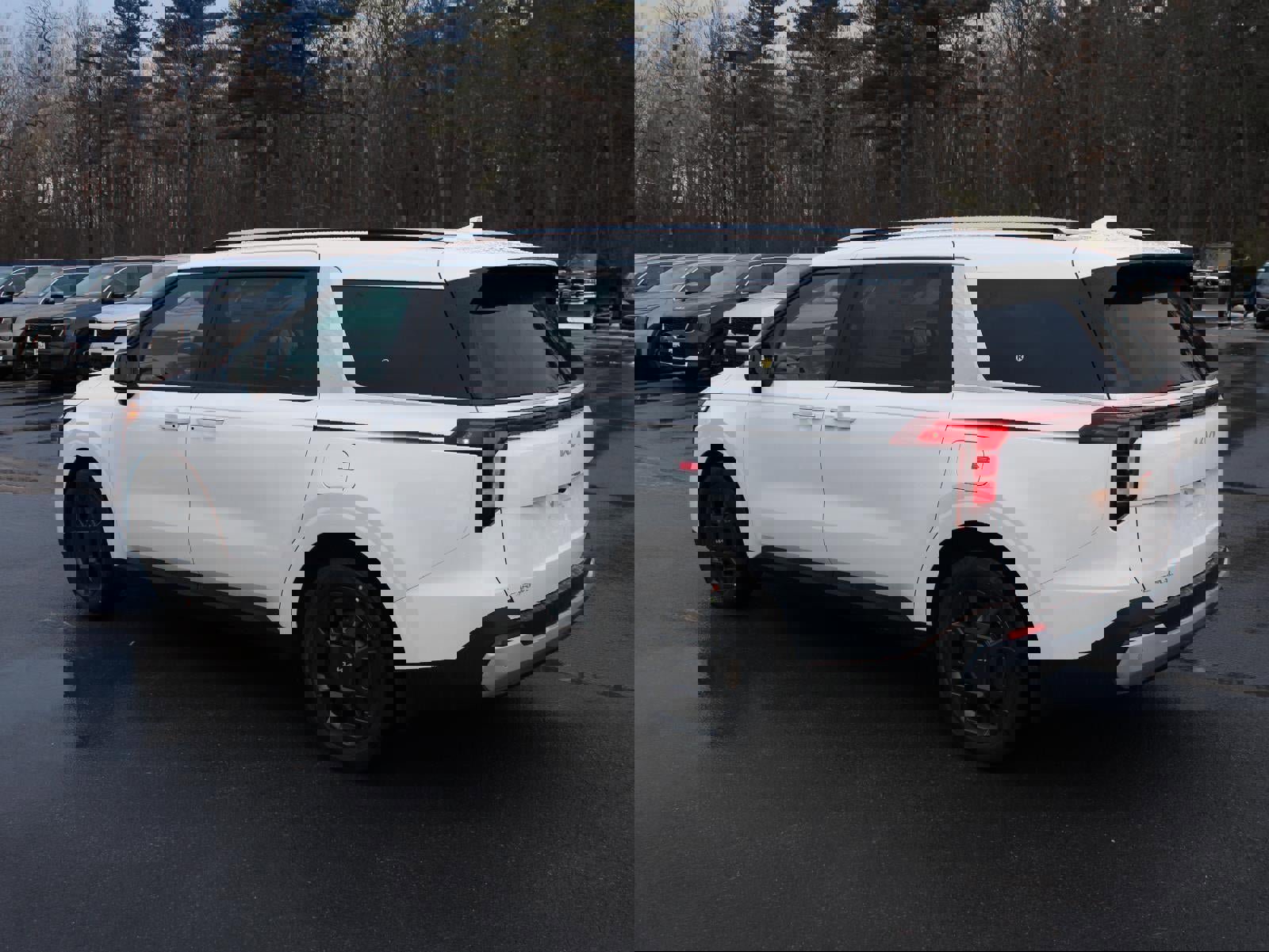 New 2026 Kia Carnival EX image 5