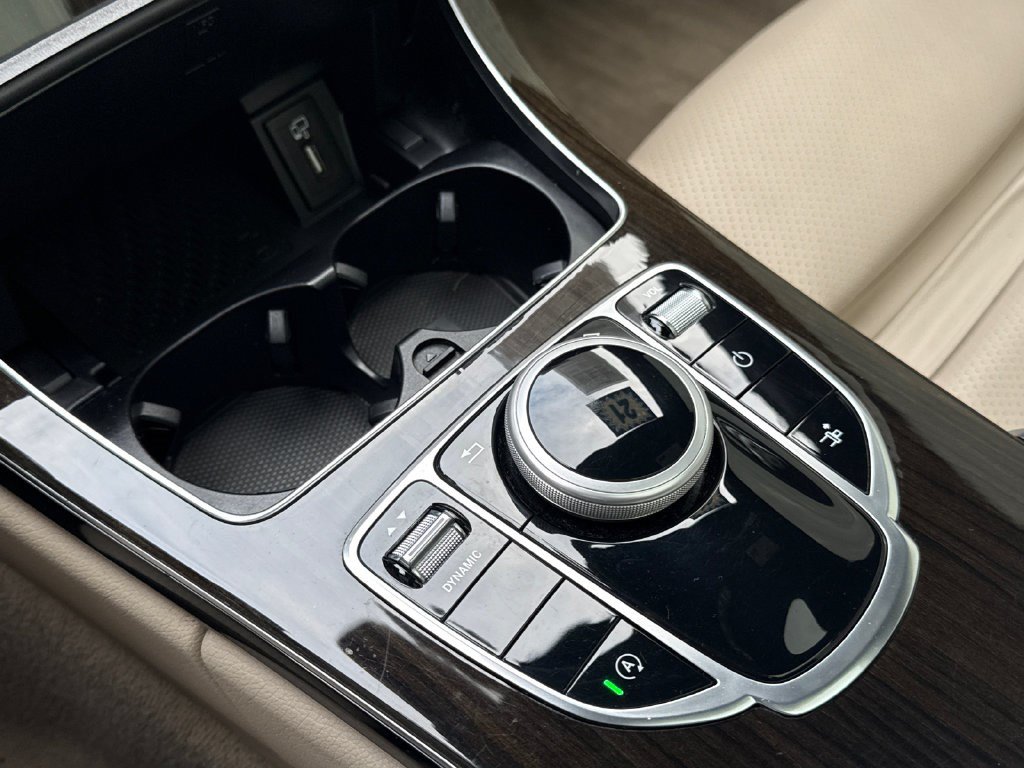 Used 2021 Mercedes-Benz C 300 4MATIC Coupe image 32