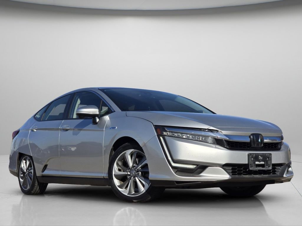 Certified 2018 Honda Clarity Touring image 2