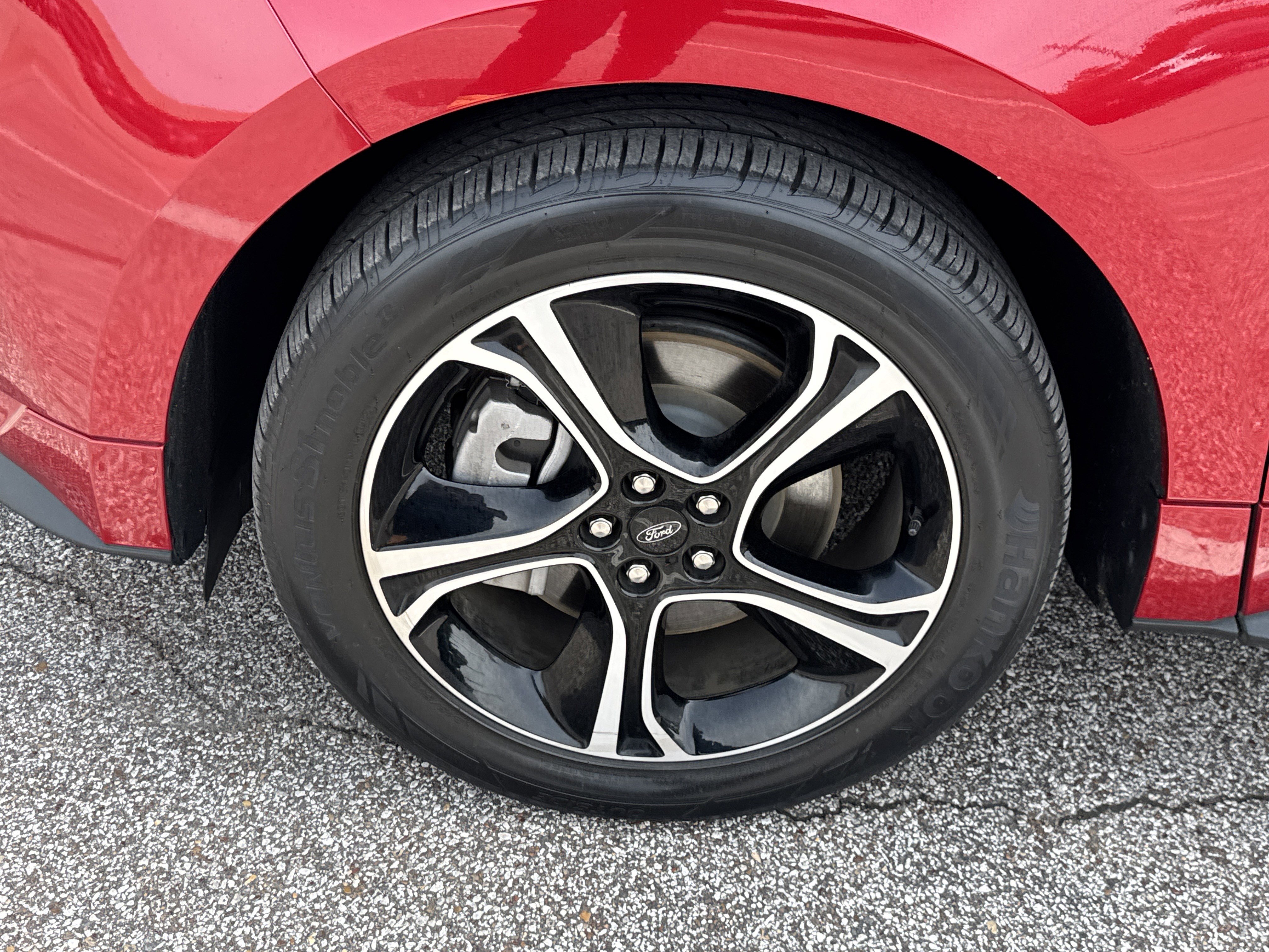 Certified 2023 Ford Edge ST AWD/4WD image 9