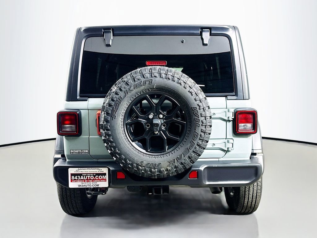 Used 2024 Jeep Wrangler Willys image 6