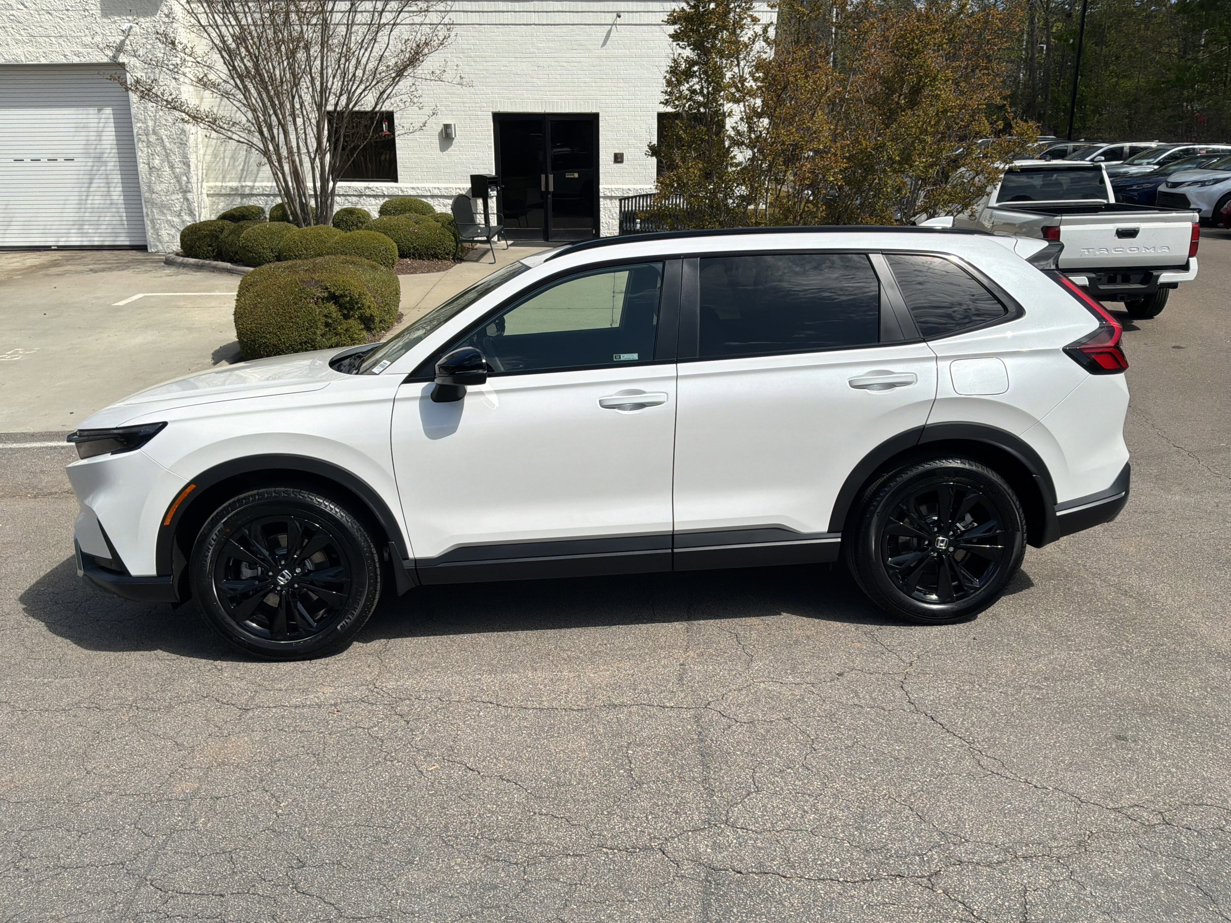 Used 2026 Honda CR-V Sport Touring image 7