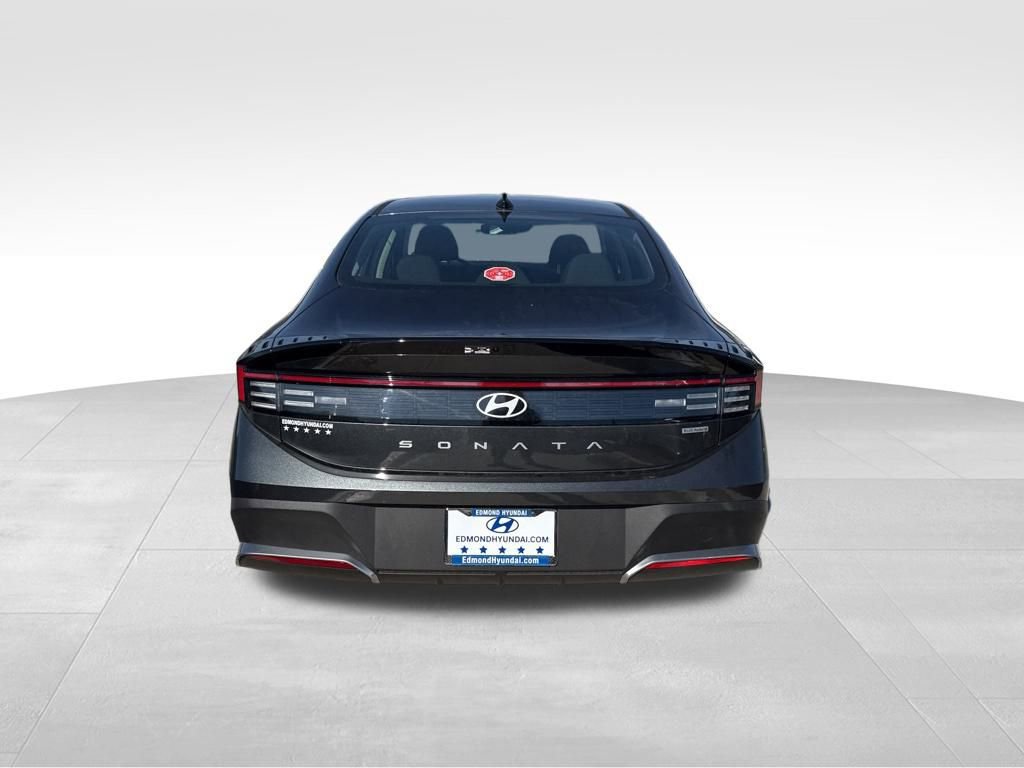 New 2026 Hyundai Sonata Blue image 9