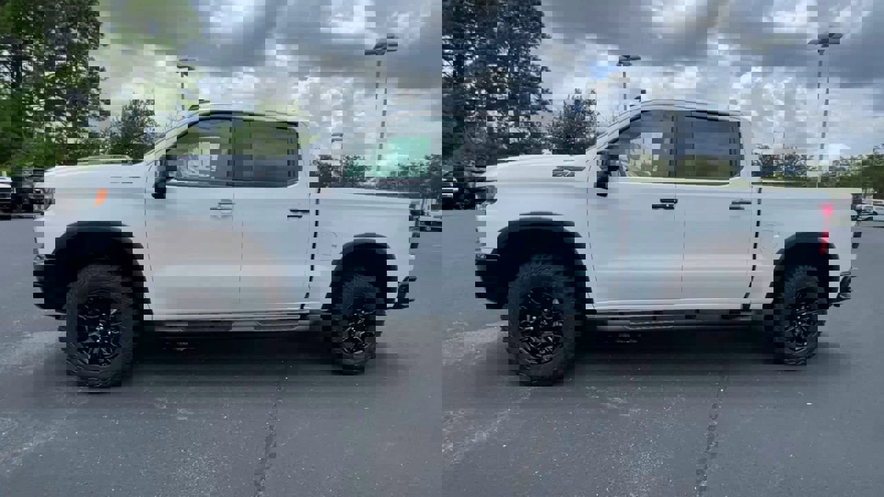 New 2025 Chevrolet Silverado 1500 ZR2 w/ Technology Package image 5