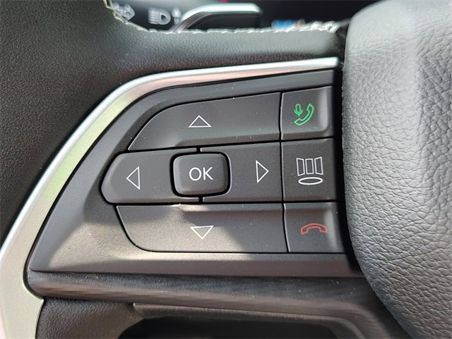 New 2025 Jeep Grand Cherokee L Altitude image 18