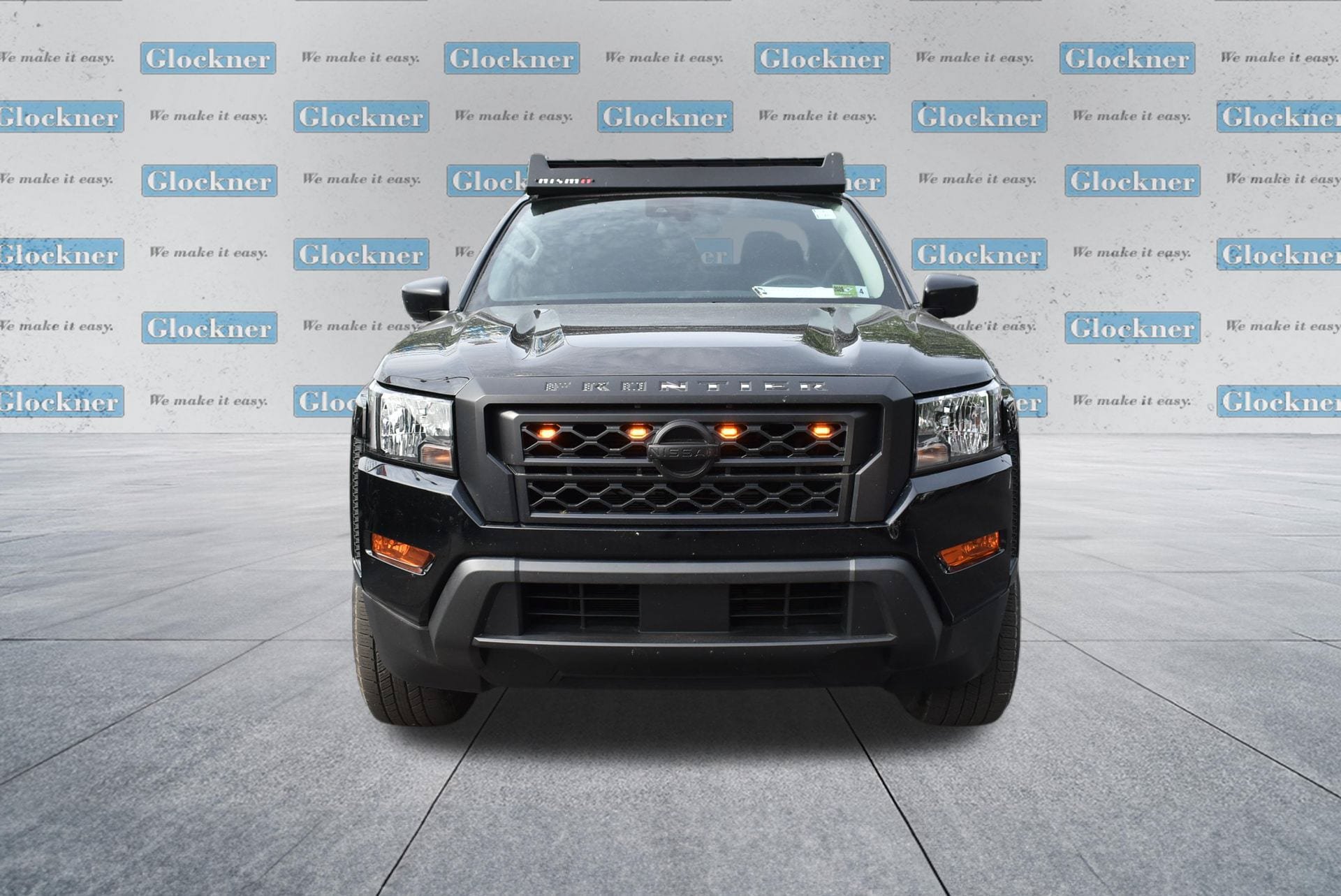 Used 2022 Nissan Frontier S w/ Technology Package RWD image 2