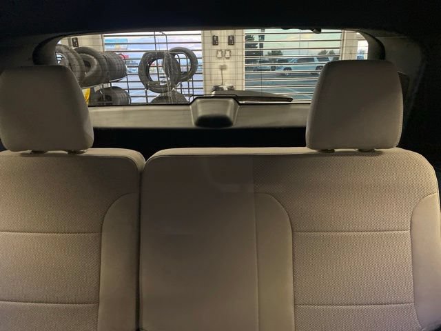 Used 2023 Chevrolet Traverse LS FWD image 31