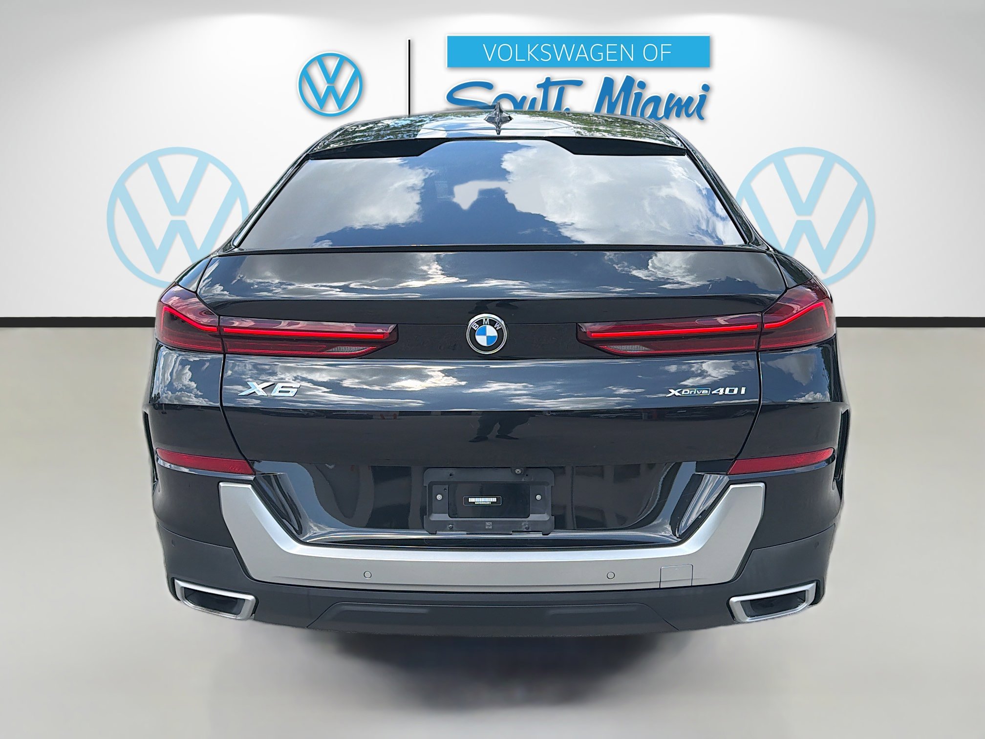 Used 2022 BMW X6 xDrive40i w/ Premium Package AWD/4WD image 6