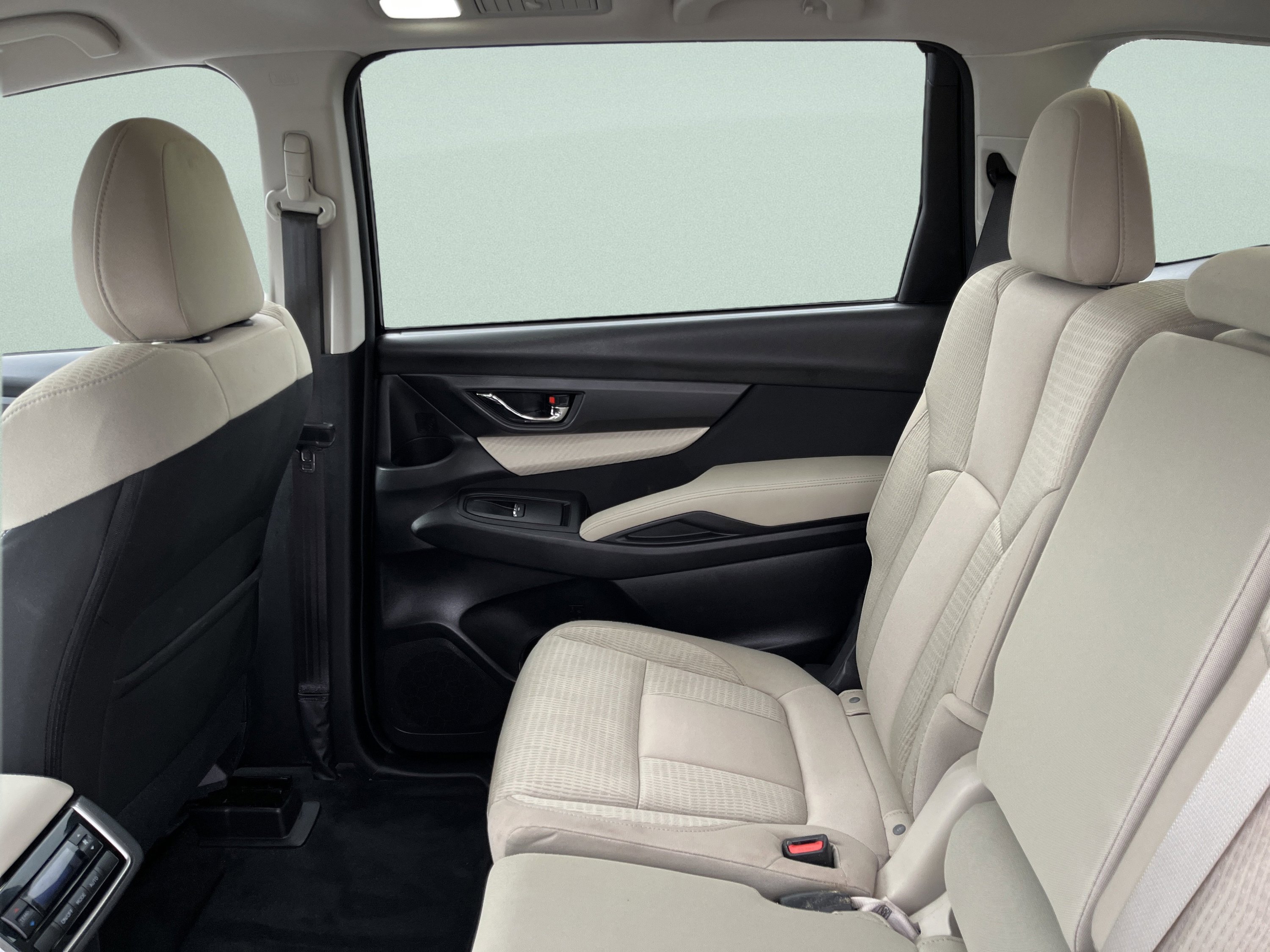 Used 2022 Subaru Ascent Premium w/ Convenience Package image 18