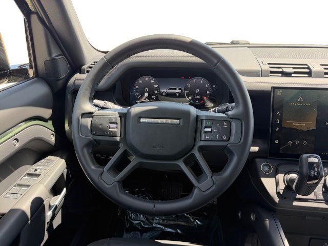 Certified 2026 Land Rover Defender 110 X-Dynamic SE AWD/4WD image 13