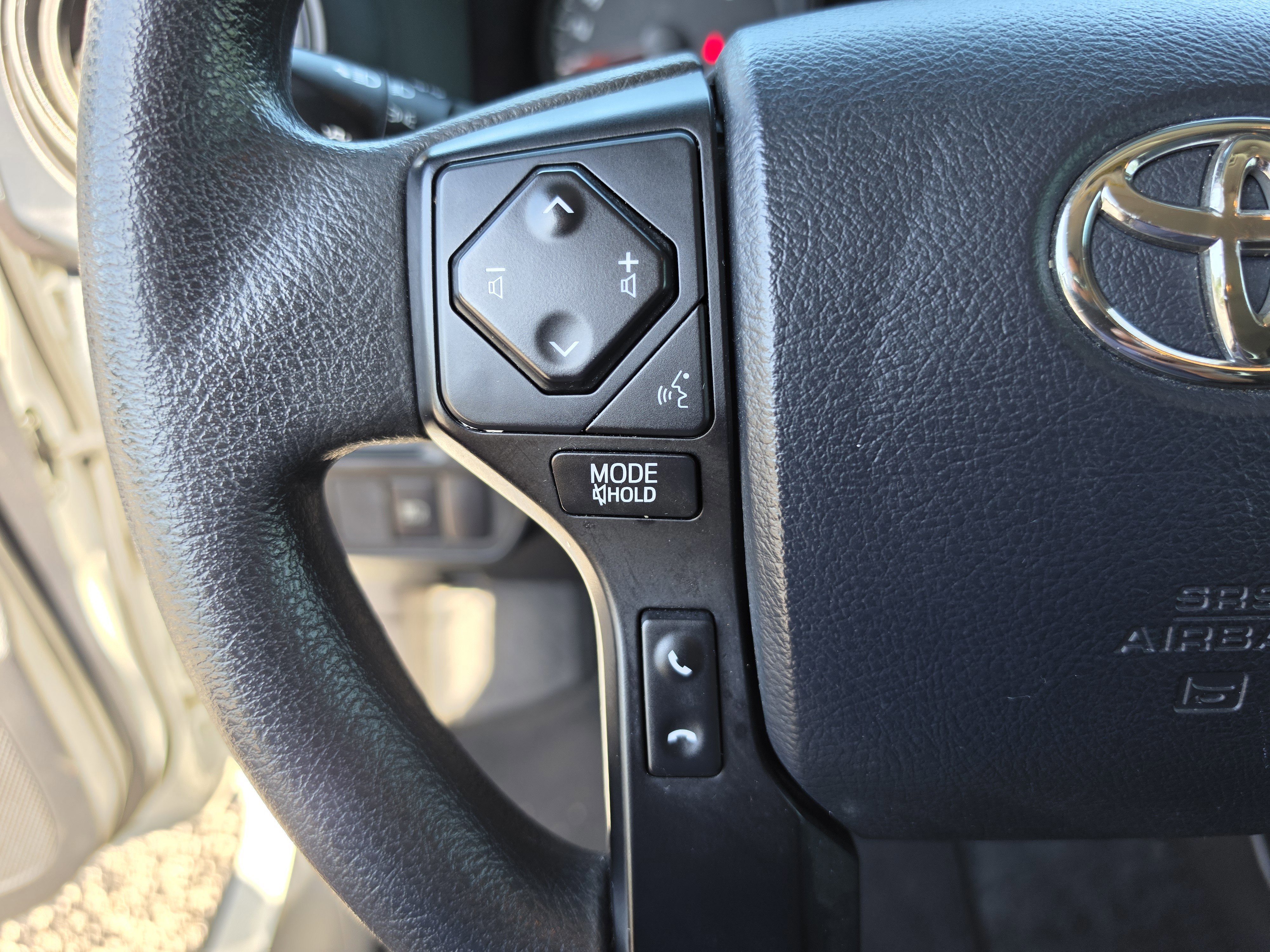 Used 2019 Toyota Tacoma SR w/ SR Convenience Package RWD image 27