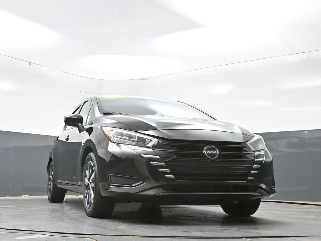 Used 2025 Nissan Versa SV FWD image 51